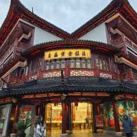 Yuyuan Garden สวนจีนโบราณกลางมหานครเซี่ยงไฮ้