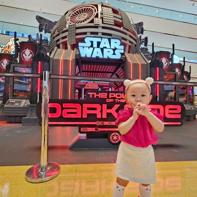 太古城中心最新打卡點《 Star Wars:The Power of the Dark Side》
