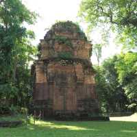 ปราสาทโดนตวล อุทยานแห่งชาติเขาพระวิหาร