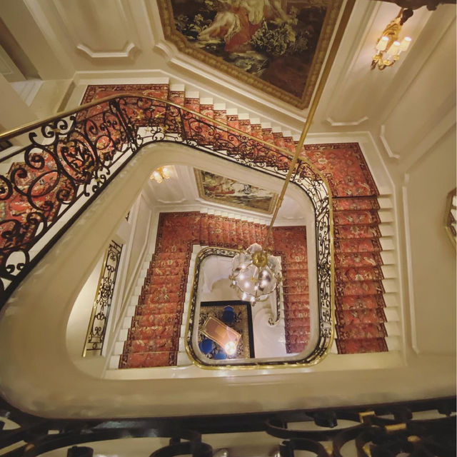 รีวิวโรงแรมหรูในยุโรป: The Ritz Paris 🌟🇫🇷