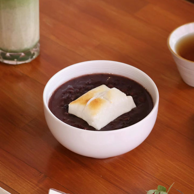 依瑪咖啡店：藝術氣息濃厚