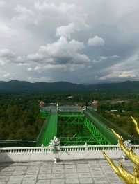 ไหว้พระธาตุดอยสะเก็ด เช็คอินสกายวอล์ค