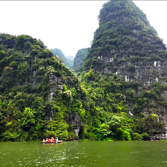Spellbound in Trang An: A Mesmerizing Journey