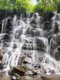 Sexy waterfalls! 