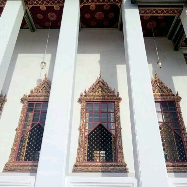 วัดสวยทำเลงาม วัดราชนัดดา🌟