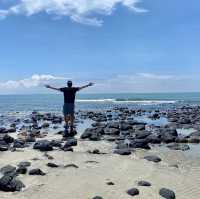 Pantai Batu Hitam: A Scenic Gem in Kuantan with Clear Waters
