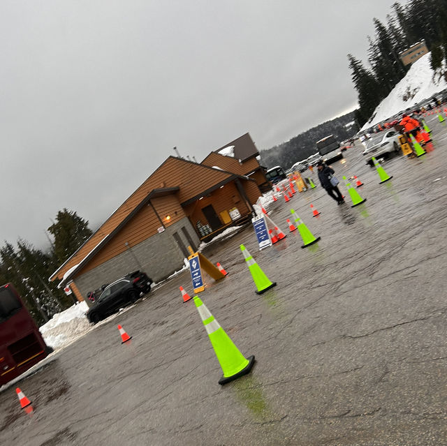 【Cypress Mountain】🇨🇦〜バンクーバーの冬の楽園、スキーと絶景のアドベンチャー〜