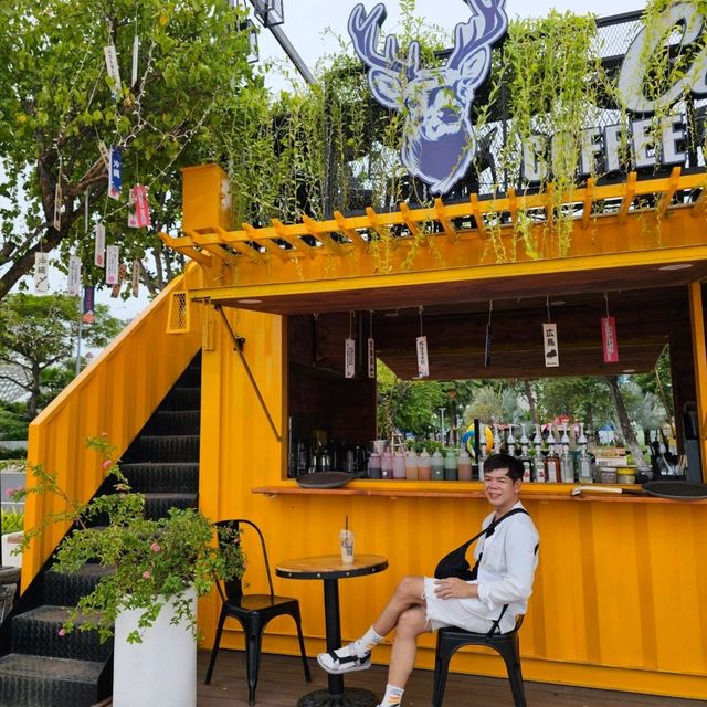 ร้านกาแฟริมแม่น้ำฮันในดานัง