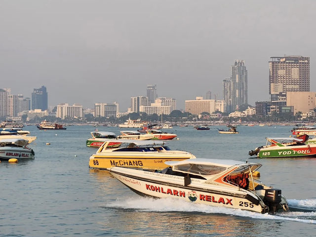 “ท่าเรือแหลมบาลีฮาย” ที่ขึ้นเรือไปเกาะล้านพัทยา