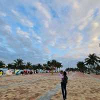หาดหมีเคว ดานัง