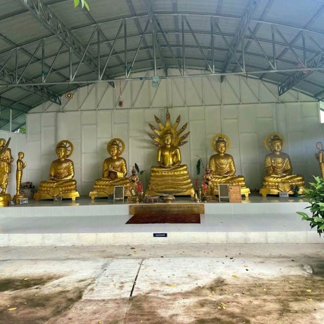 Phra Phutthabat Phu Kwai Ngern Temple
