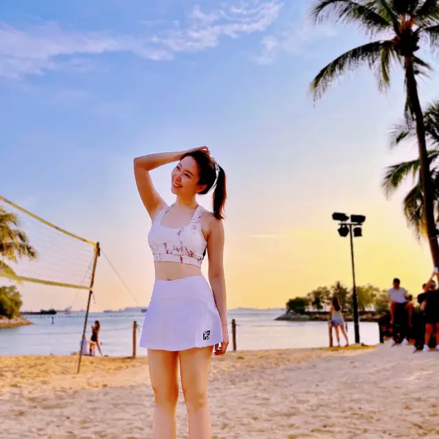 Sunset Serenity at Siloso Beach