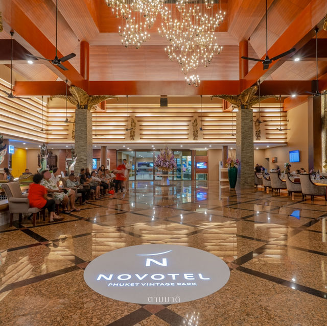 พักผ่อนใจกลางป่าตองกับ Novotel Phuket Vintage Park