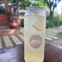 ฟาร์มและคาเฟ่ 🍃