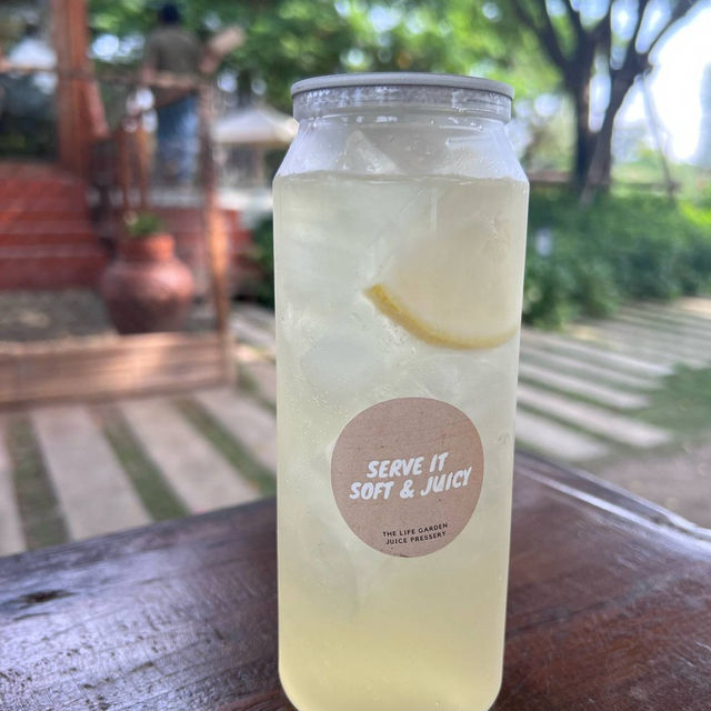 ฟาร์มและคาเฟ่ 🍃