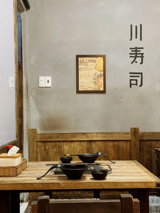 True local experience at local sushi place in Danang 