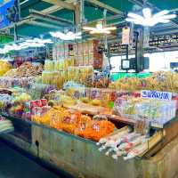 ตลาดท่าเทียบเรือประมงอ่างศิลา
