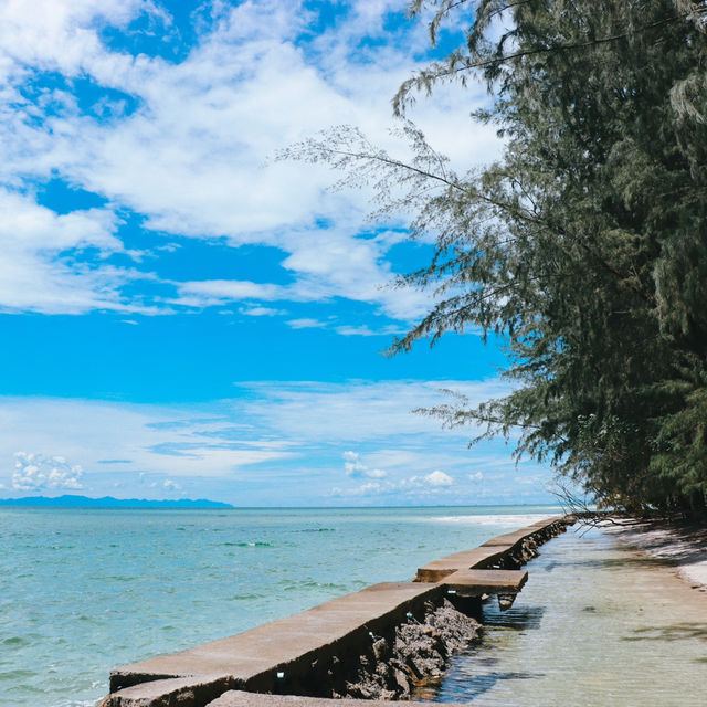 หาดบานชื่น