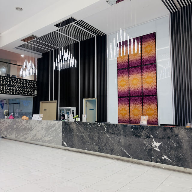 Relax and Splash: A Perfect Stay at The Raia Hotel Kuala Terengganu!