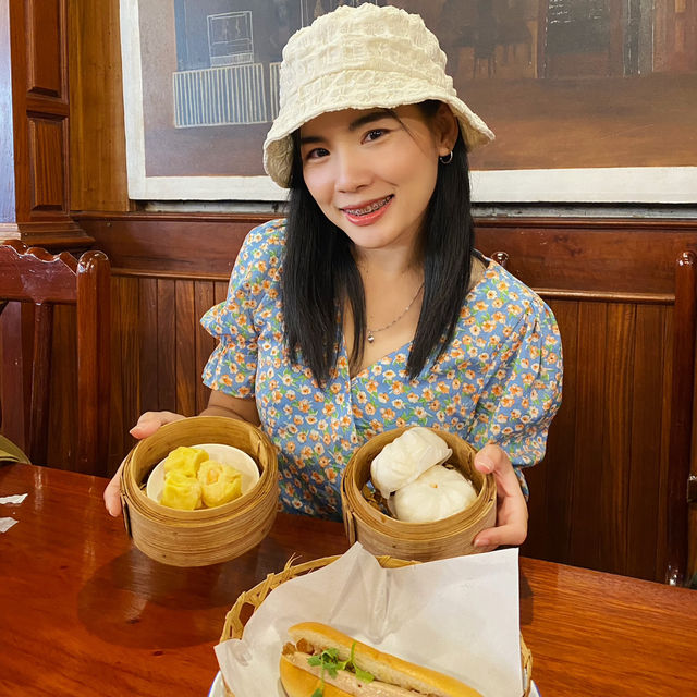 ลุกโภชนา ร้านอาหารเชียงคาน