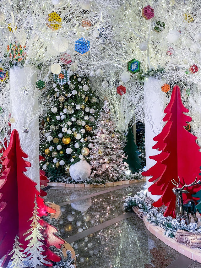 【無料で見れるイルミ！✨】グランドハイアットのイルミネーションが今年も美しすぎる！❄️🎄