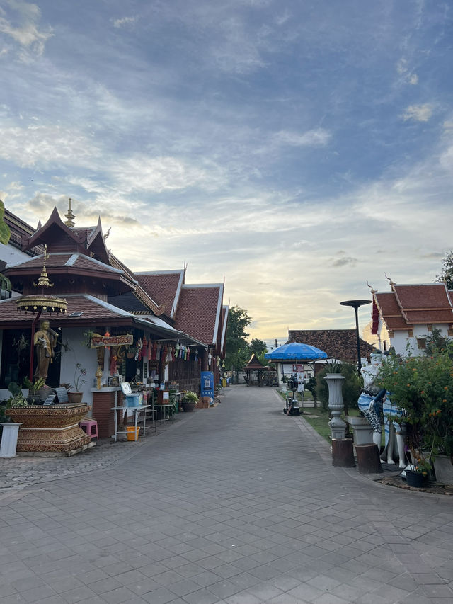 💗กระซิบรักที่วัดภูมินท์📜⛰️