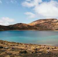 Conquering Tongariro Alpine Crossing: A Hiker’s Dream in New Zealand