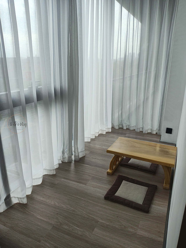 上海住宿推薦-上海虹橋國家會展中心Moxy酒店