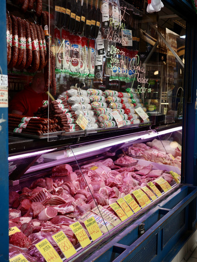 📍Central market Hall of Budapest/ハンガリー | Trip.com 📍Central market Hall of Budapest/ハンガリー | Trip.com