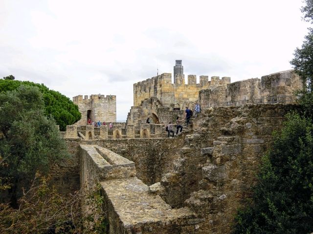 里斯本最古老的堡壘要塞：聖喬治堡 Saint George's Castle