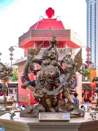 Iconsiam ต้อนรับตรุษจีนฉลองปีมะเส็งสุดยิ่งใหญ่ 🐲