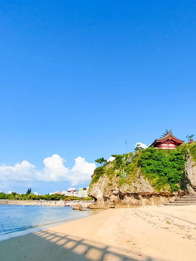 ชายหาดโอกินาว่า