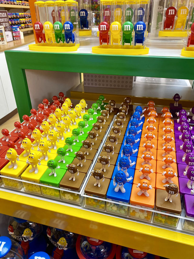  다채로운 초콜릿과 포토 스팟이 가득한 공간, 상하이 M&M’s 월드