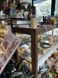 Bogs cafe ..