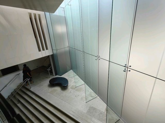 免費入場的奧克蘭美術館