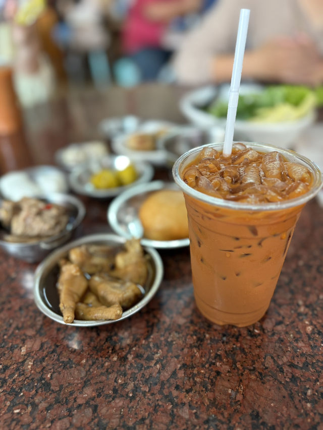 จ่วนเฮี้ยง (Juan Hiang) ติ่มซำที่คนภูเก็ตแนะนำ