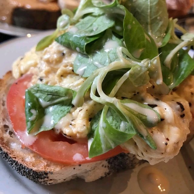 Popular brunch spot