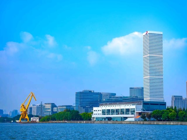Oriental Sports Center: Architectural Elegance