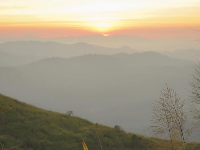 เนินช้างศึก สวยดั่งนิยายจริงๆ 