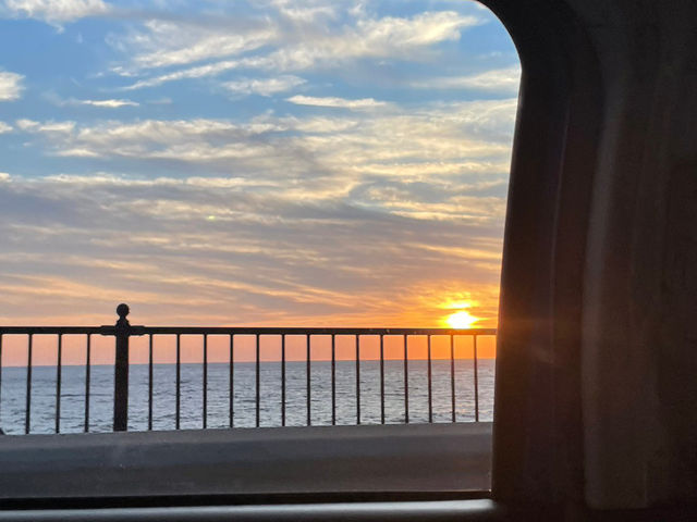 旅人岬で“家族”とともに見る絶景の夕陽