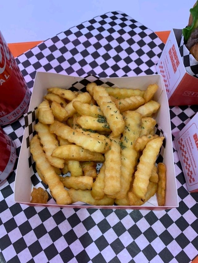 [🇰🇷巨済島] メミ城そばの絶景ハンバーガー「ソピバーガー」でひと休み