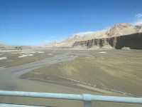 Kunlun Mountain 🏔️ Yuzhu Peak 🩵 Golmud River