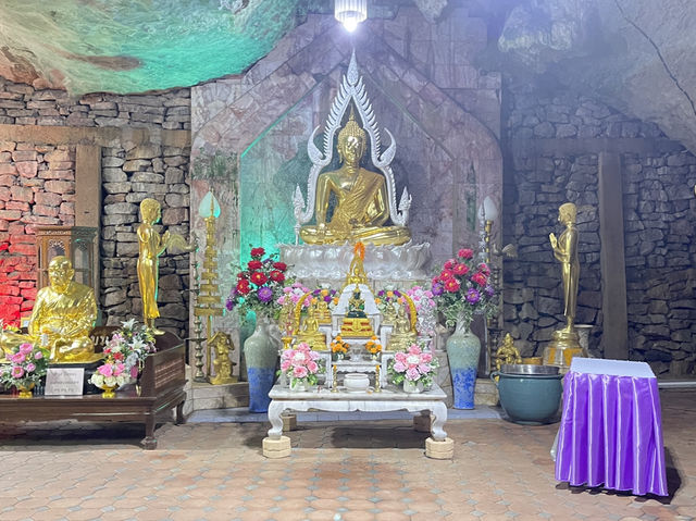 วัดถ้ำสุมะโน พัทลุง (Wat Tham Sumano)