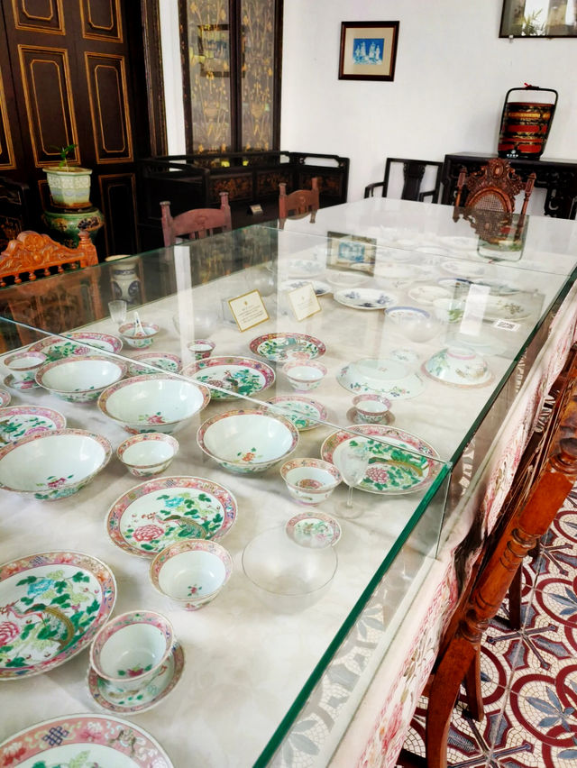 A Journey into Peranakan Heritage at Baba Nyonya Museum