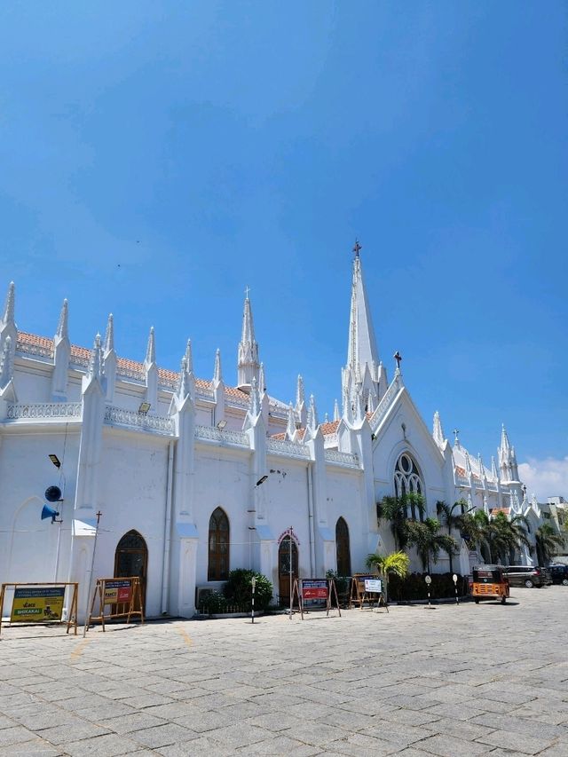 【インド/チェンナイ】世界に3つしかない貴重な大聖堂✝️