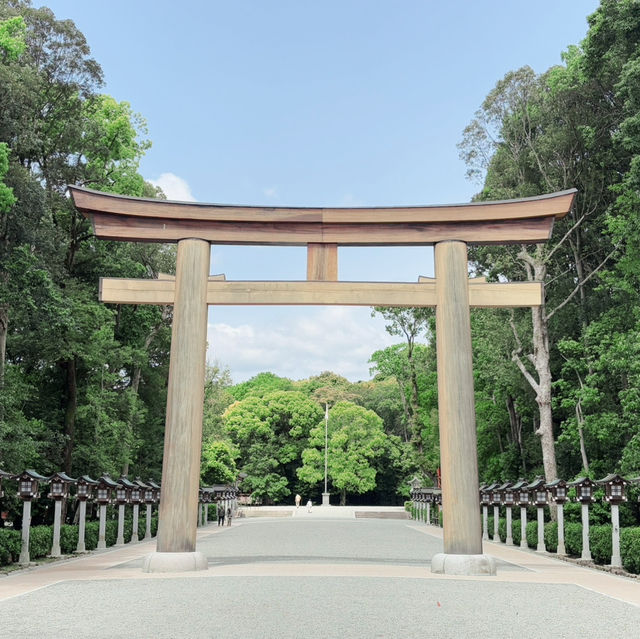 Sacred Stroll at Kashihara Jingu