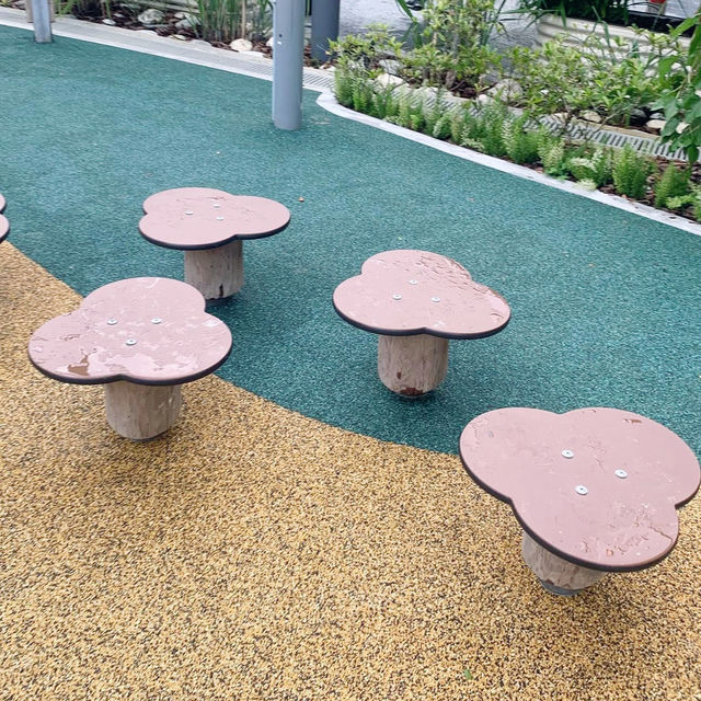 Play and Bloom: A Fun-Filled Stop at the Family Zone 🇸🇬