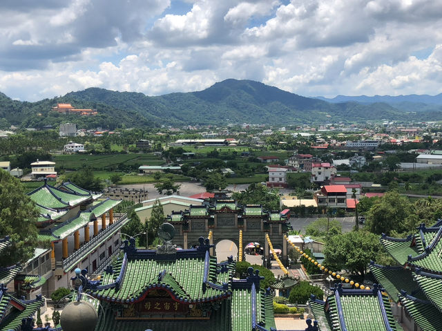 寶湖宮天地堂地母廟｜南投埔里「台版青瓦台」，壯麗宮殿與山巒美景交織的信仰聖地 