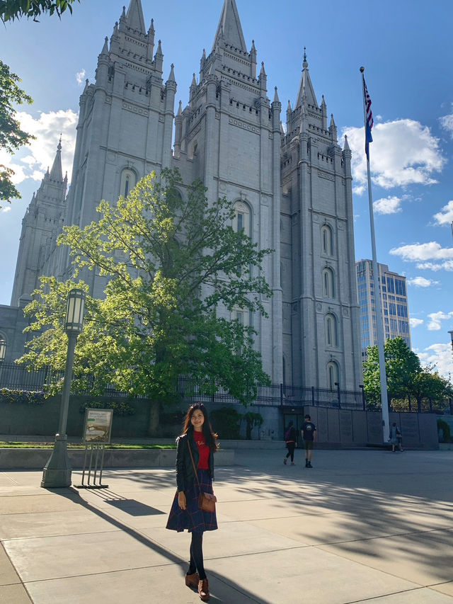 A Spring Morning at the Salt Lake Temple: Blooms and Serenity