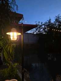 Mood and Moon Camping Café